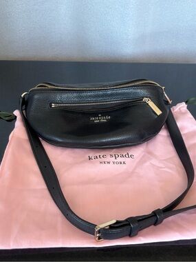 Kate Spade Leila Black Leather Belt Bag/Fanny Pack /Travel Sling crossbody Purse